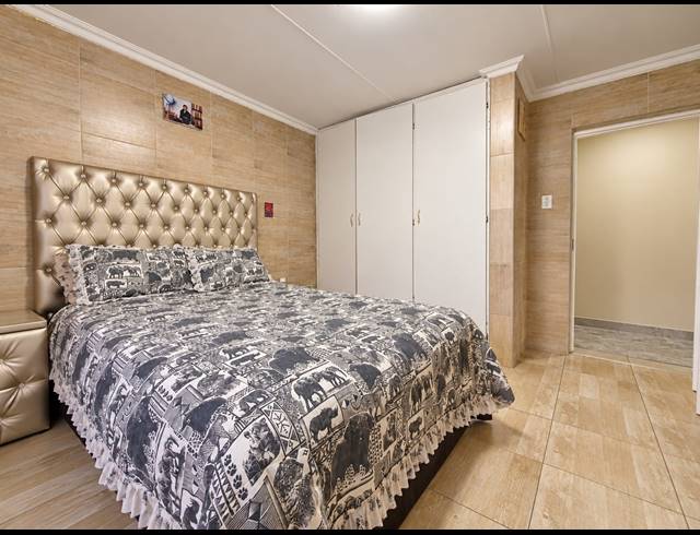 4 BEDROOM HOUSE FOR SALE IN SUNAIR PARK